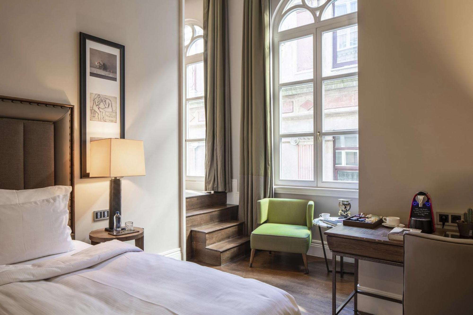 The Bank Istanbul, A Member Of Design 5* Стамбул